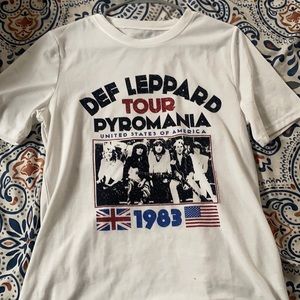 Def Leppard Band Tee